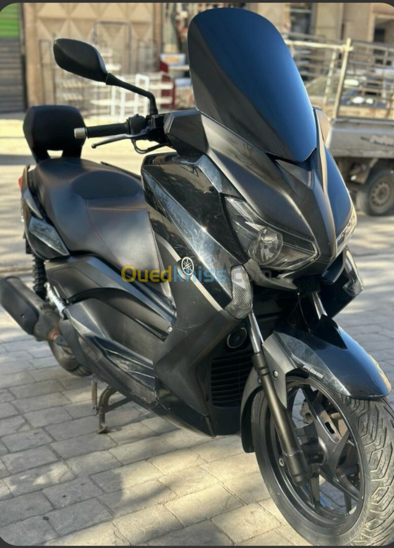 Yamaha Xmax 250cc 2015