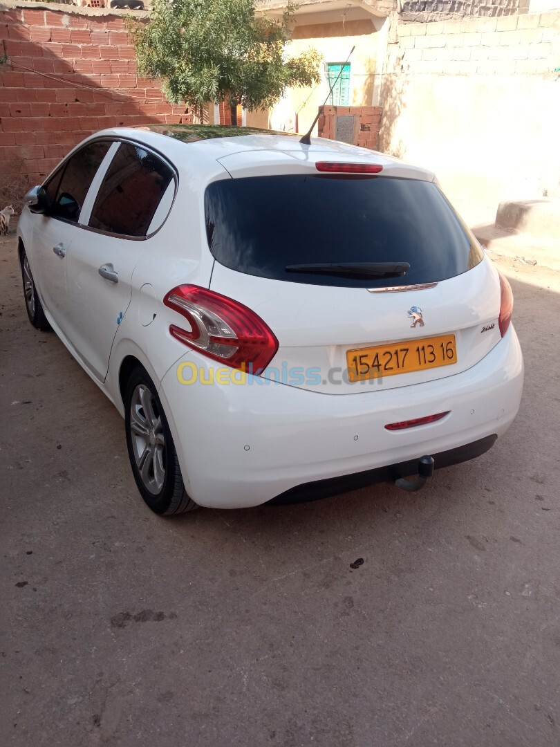 Peugeot 208 2013 Allure