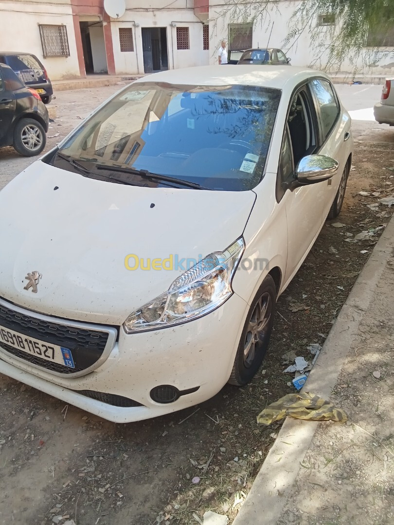 Peugeot 208 2015 Active