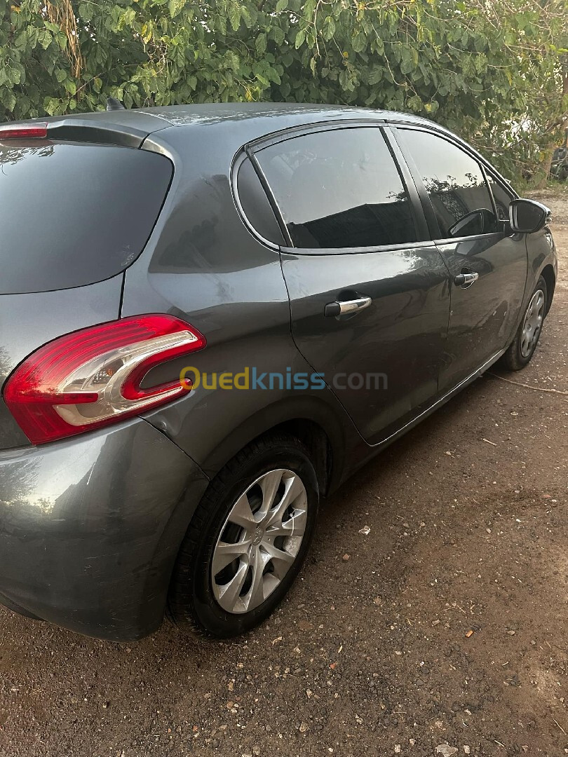 Peugeot 208 2013 208