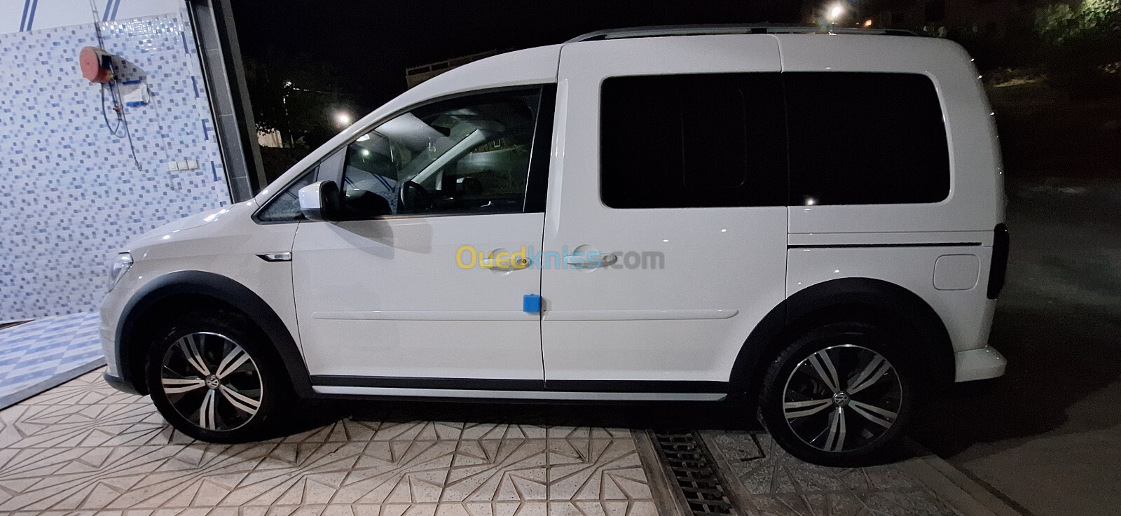 Volkswagen Caddy 2018 Alltrack