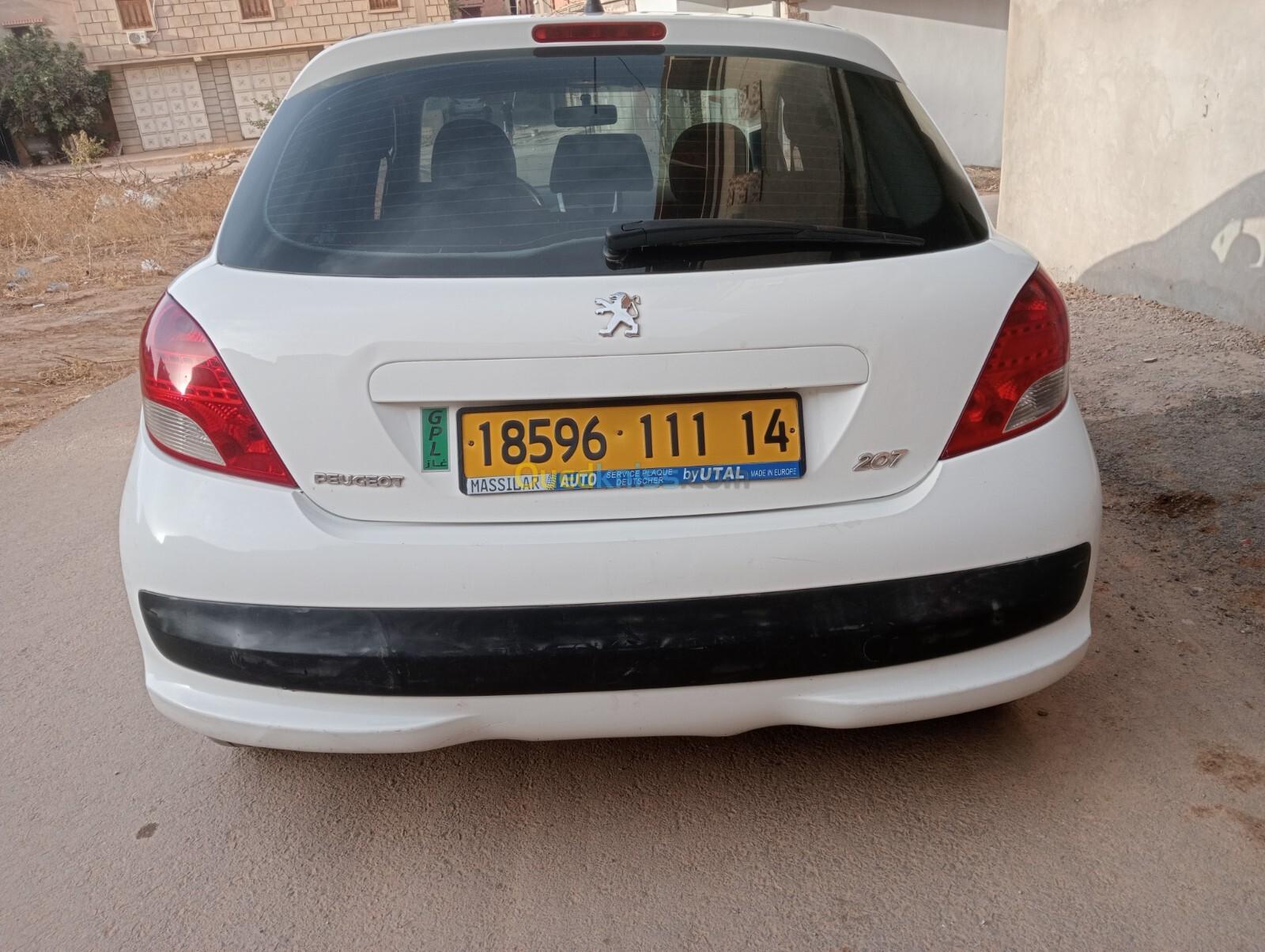 Peugeot 207 CC 2011 207