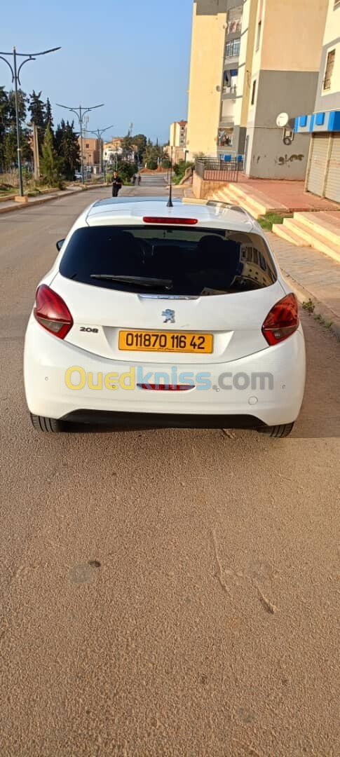 Peugeot 208 2016 Allure Facelift