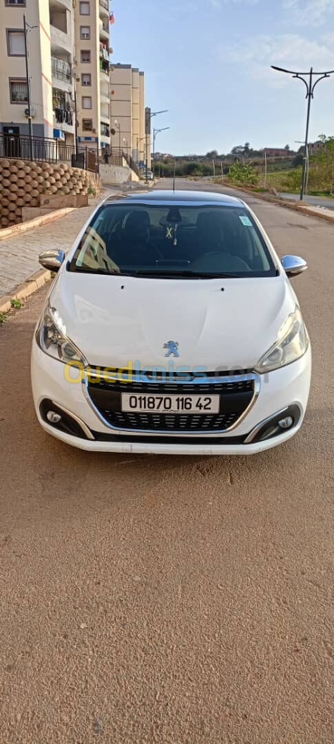 Peugeot 208 2016 Allure Facelift