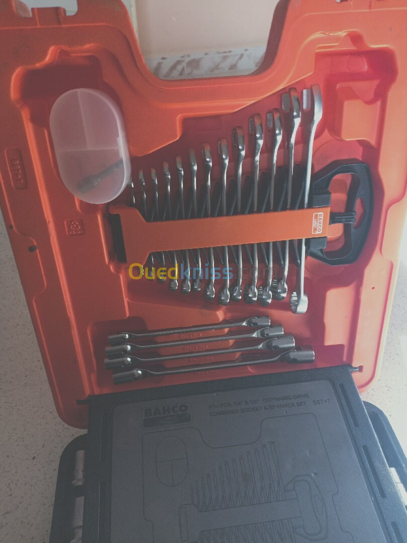 Caisse a outils 