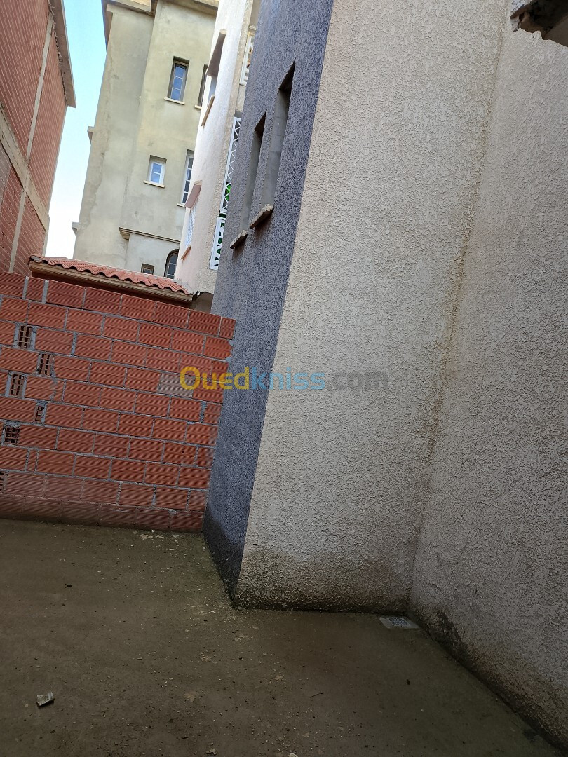 Vente Niveau De Villa F3 Alger Bouzareah