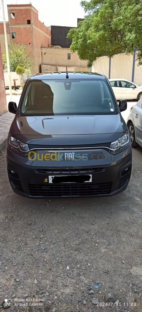 Fiat Doblo 2024 Italie