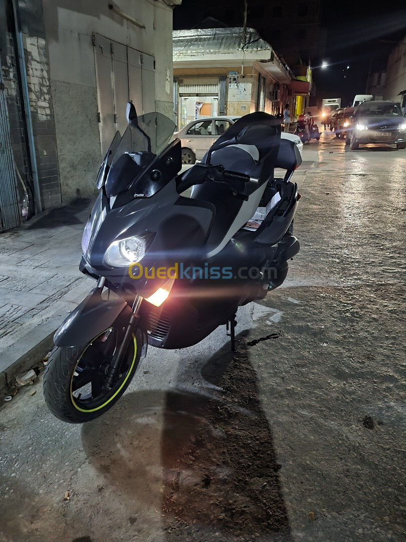 Yamaha Xmax 125 2013