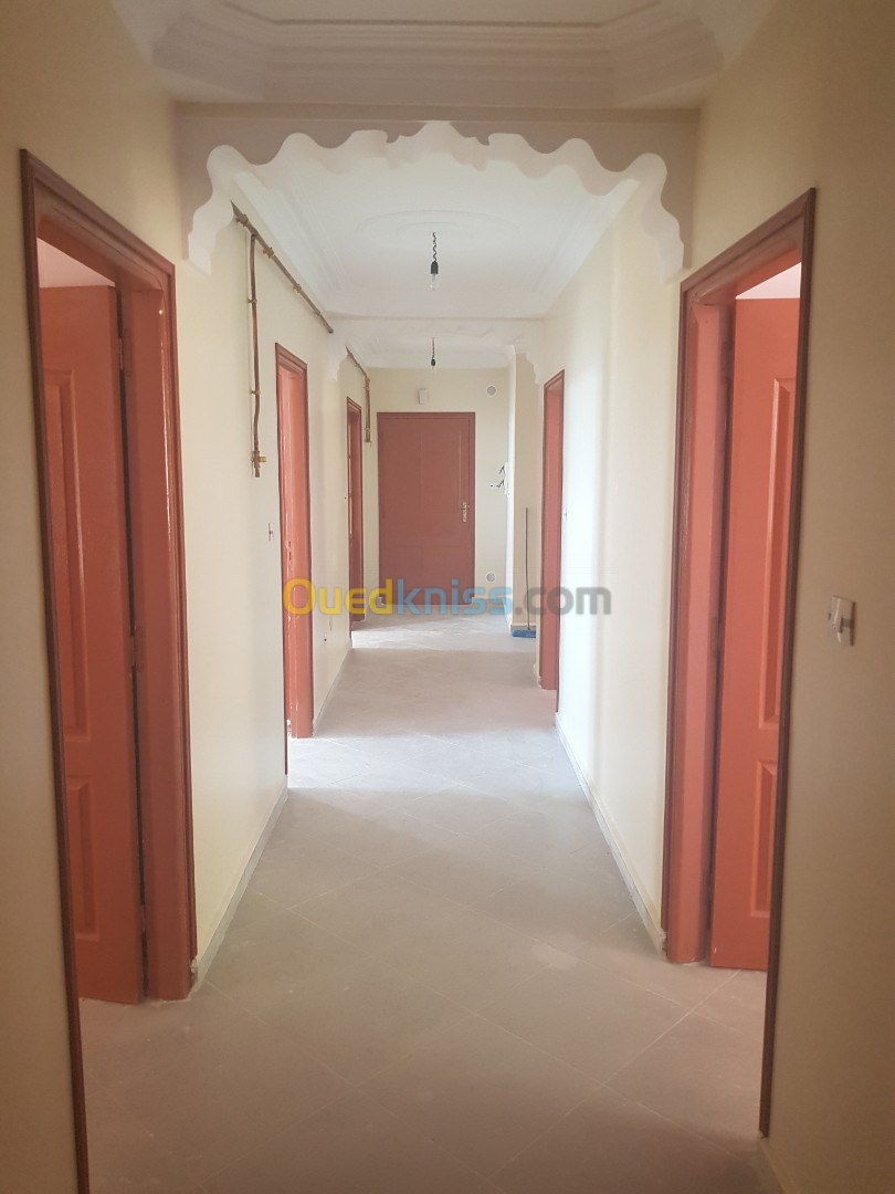 Vente Appartement F4 Tizi ouzou Ain el hammam