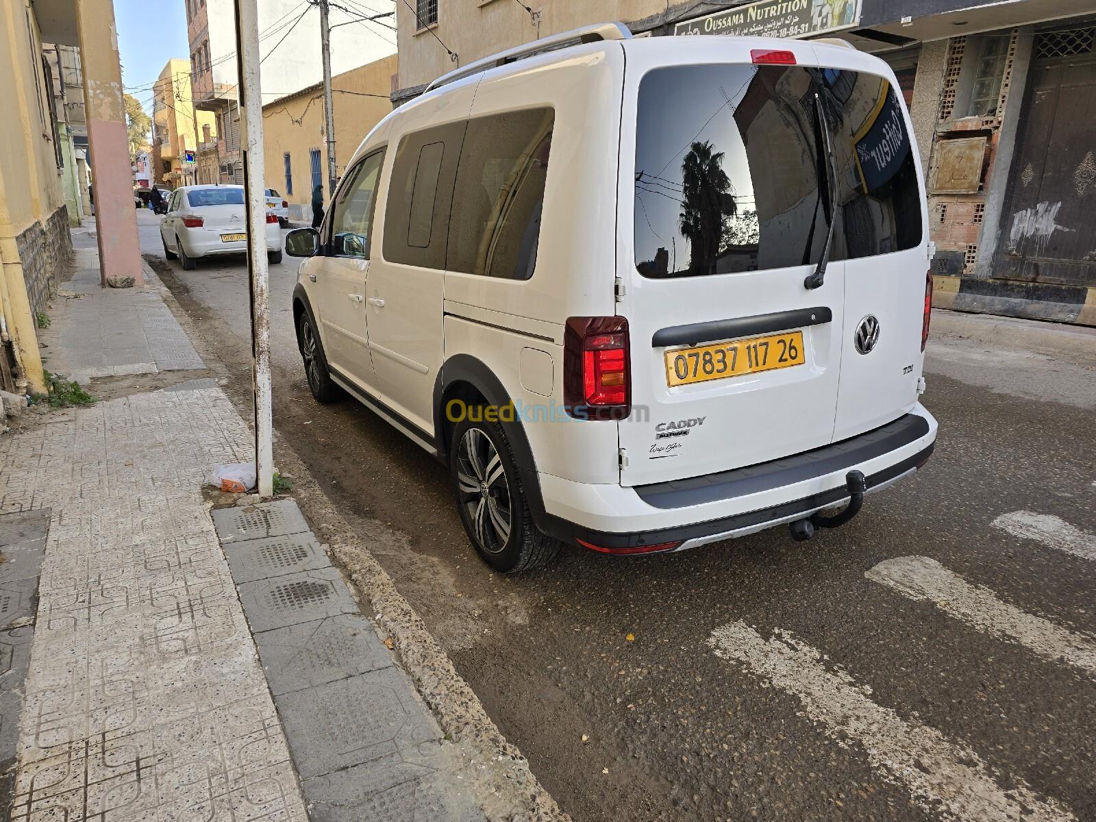 Volkswagen Caddy 2017 Altrack