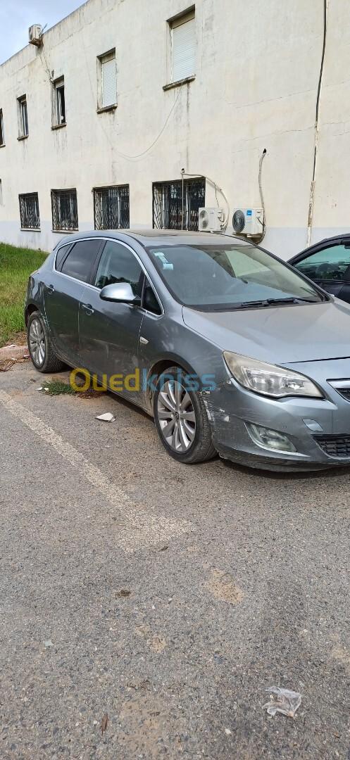 Opel Astra 2012 Astra