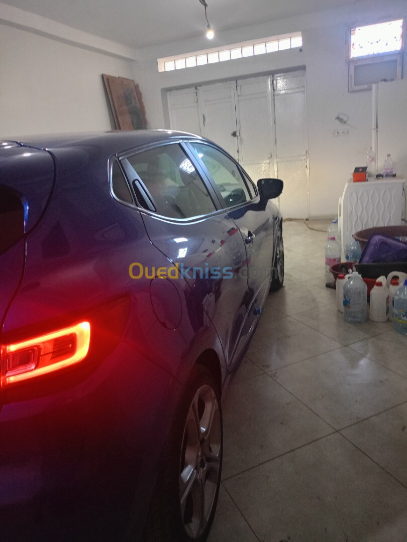 Renault Clio 4 2019 GT Line +