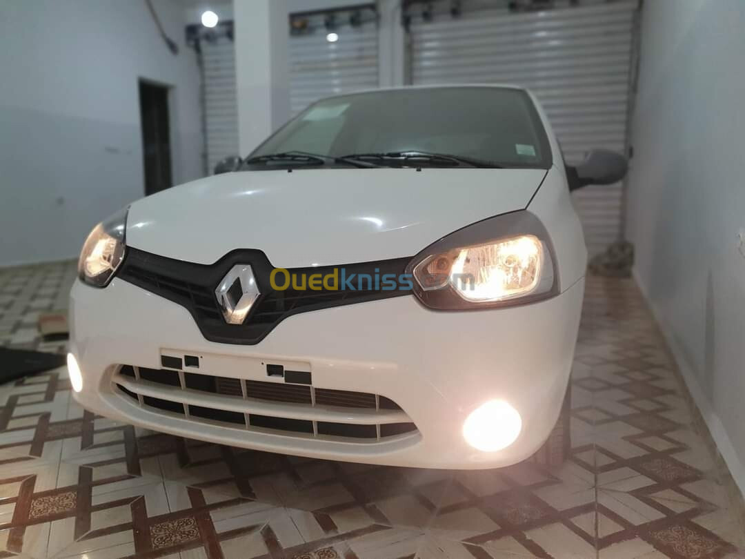 Renault Clio Campus 2015 00 km