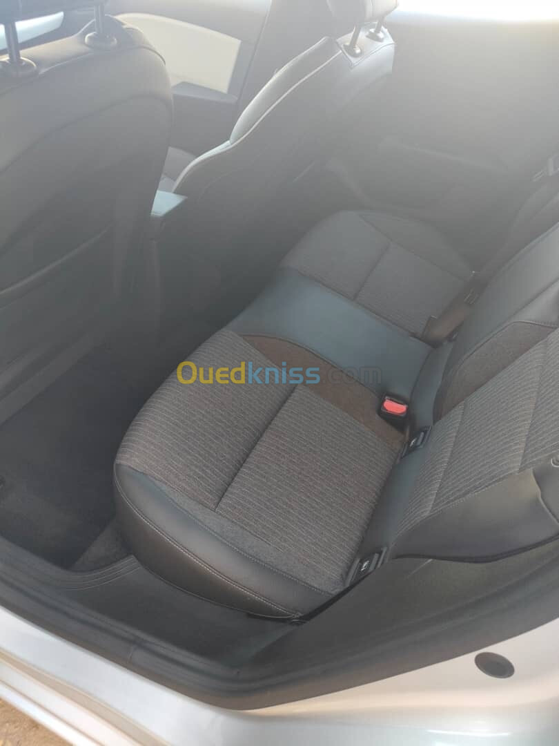 Renault Clio 5 INTENSE 2021 