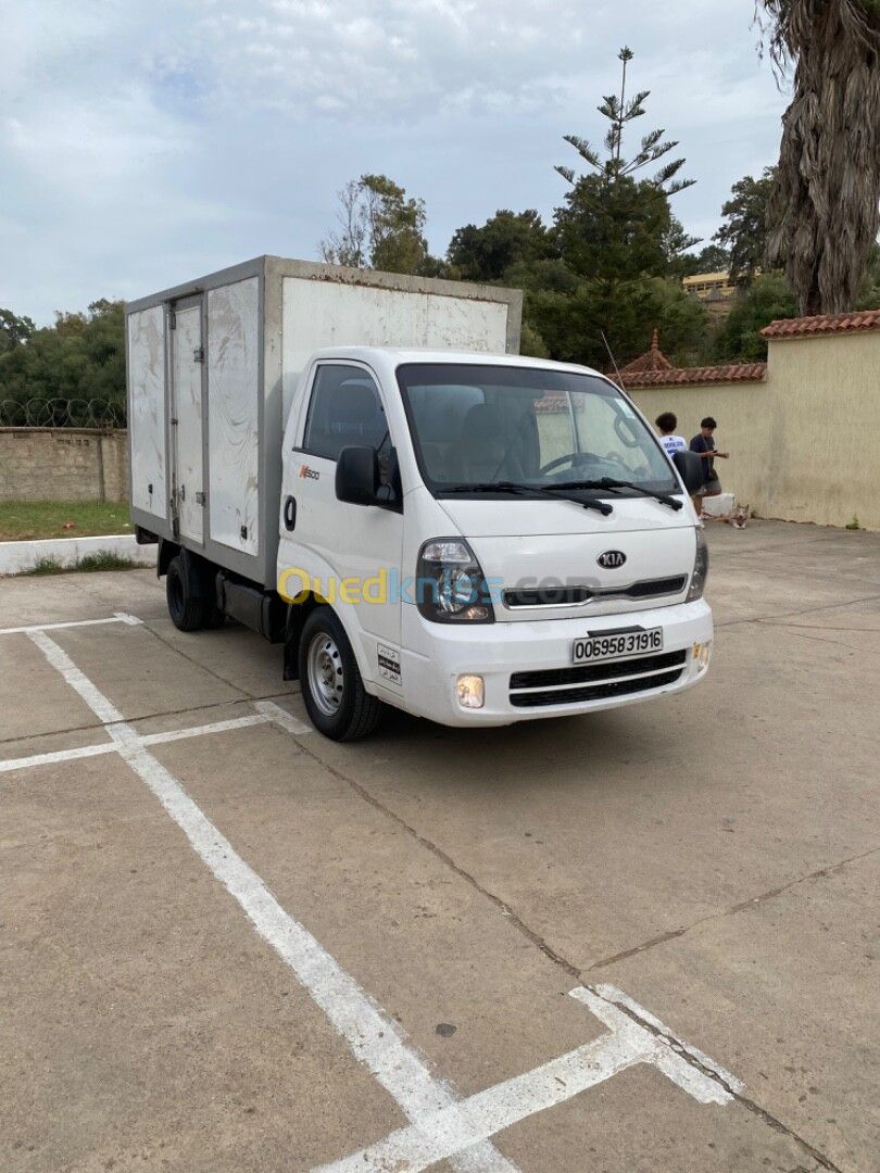 Kia K2500 2019 Conteneur