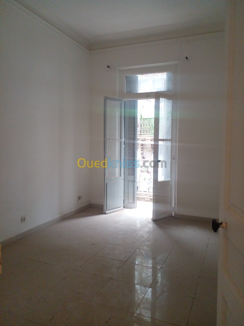 Vente Appartement F5 Alger Alger centre