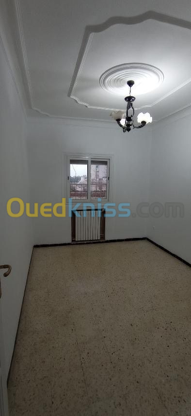 Location Appartement F4 Alger El achour