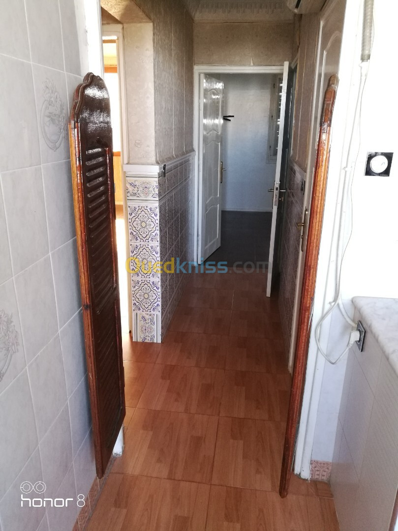 Location Appartement F3 Alger Bab ezzouar