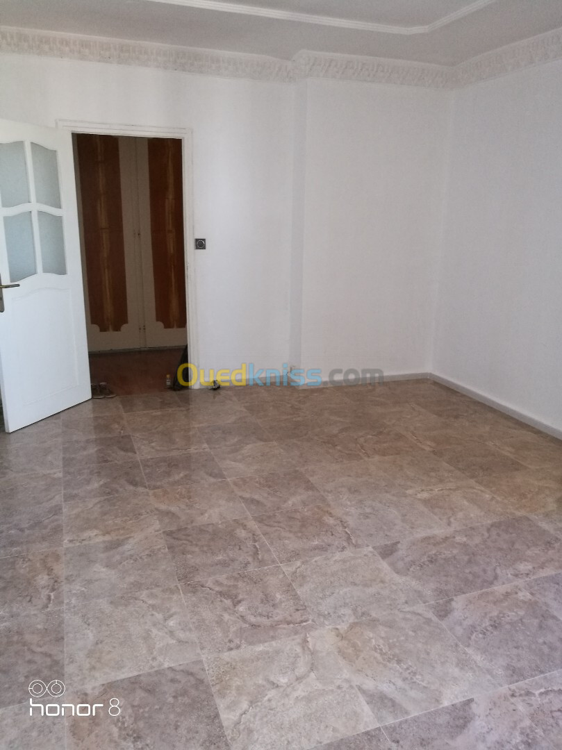 Location Appartement F3 Alger Bab ezzouar