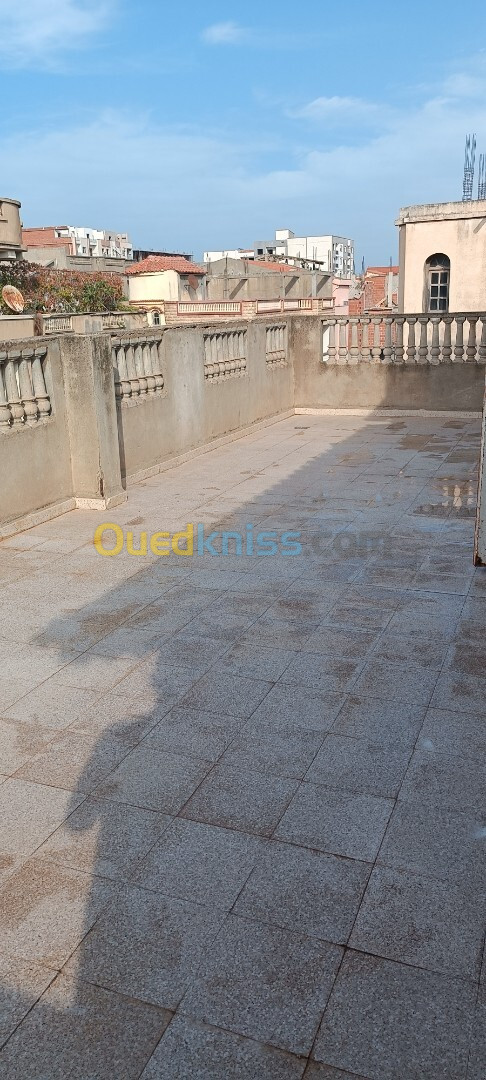 Location Appartement F2 Alger Bordj el bahri