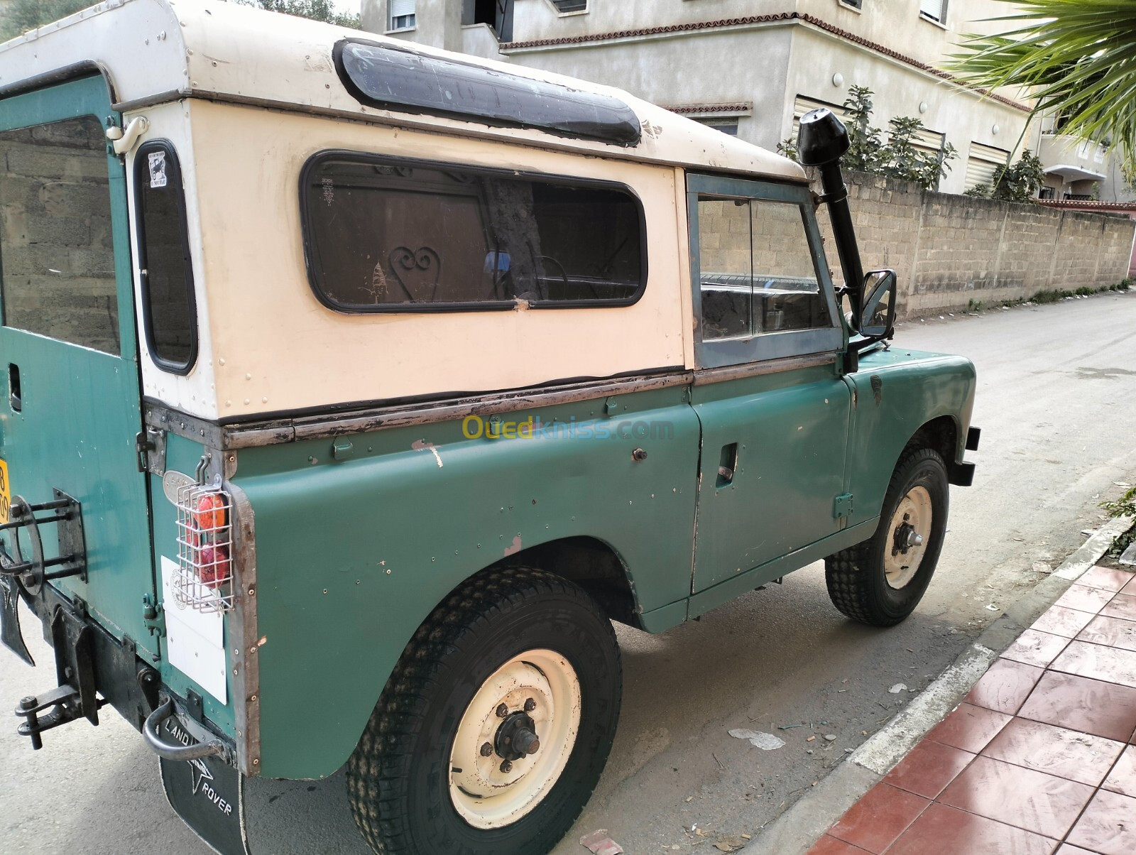 Land Rover Land Rover  1977 defender