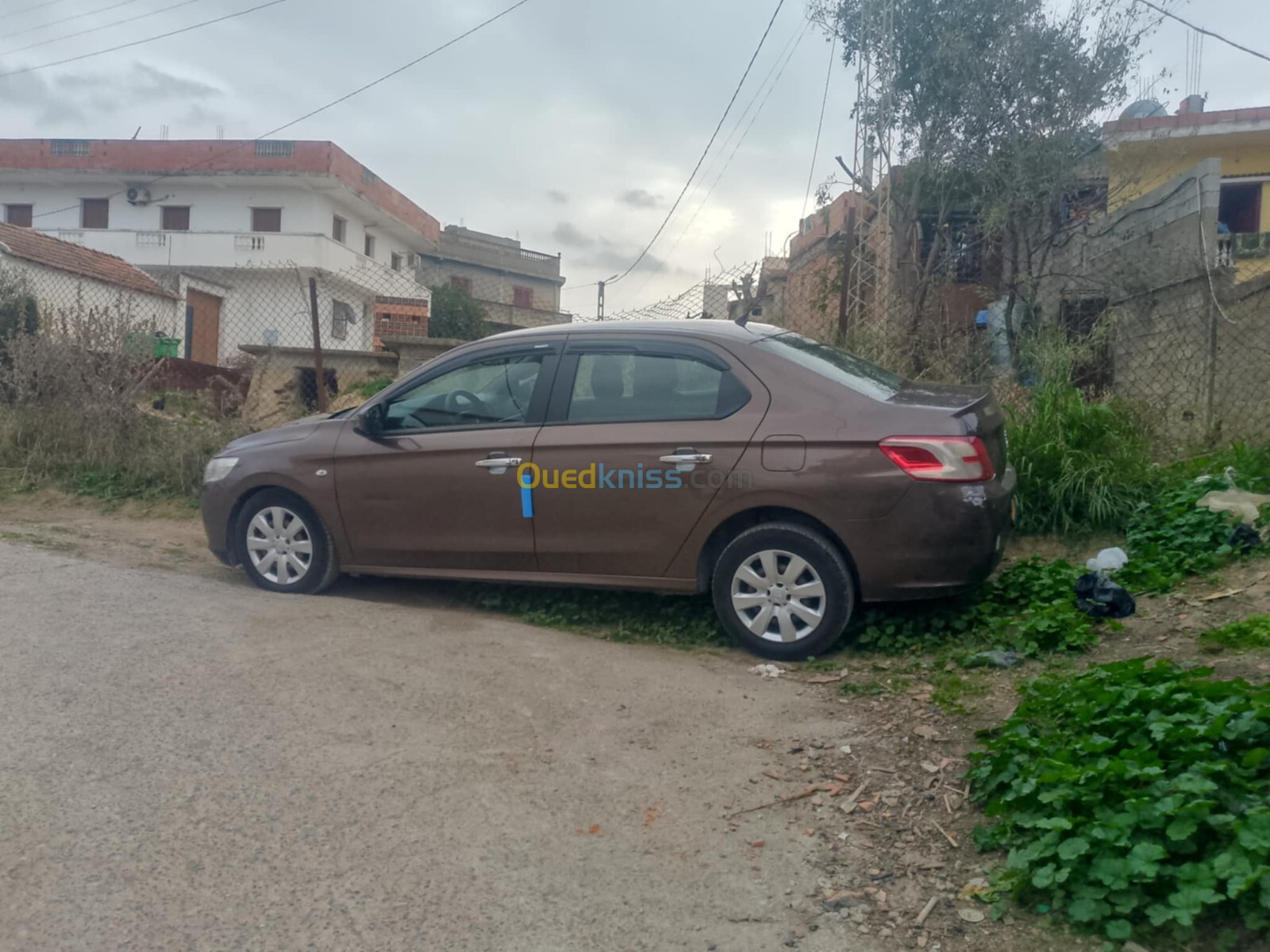 Peugeot 301 2013 301