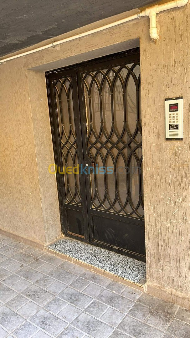 Vente Appartement F3 Mostaganem Mostaganem