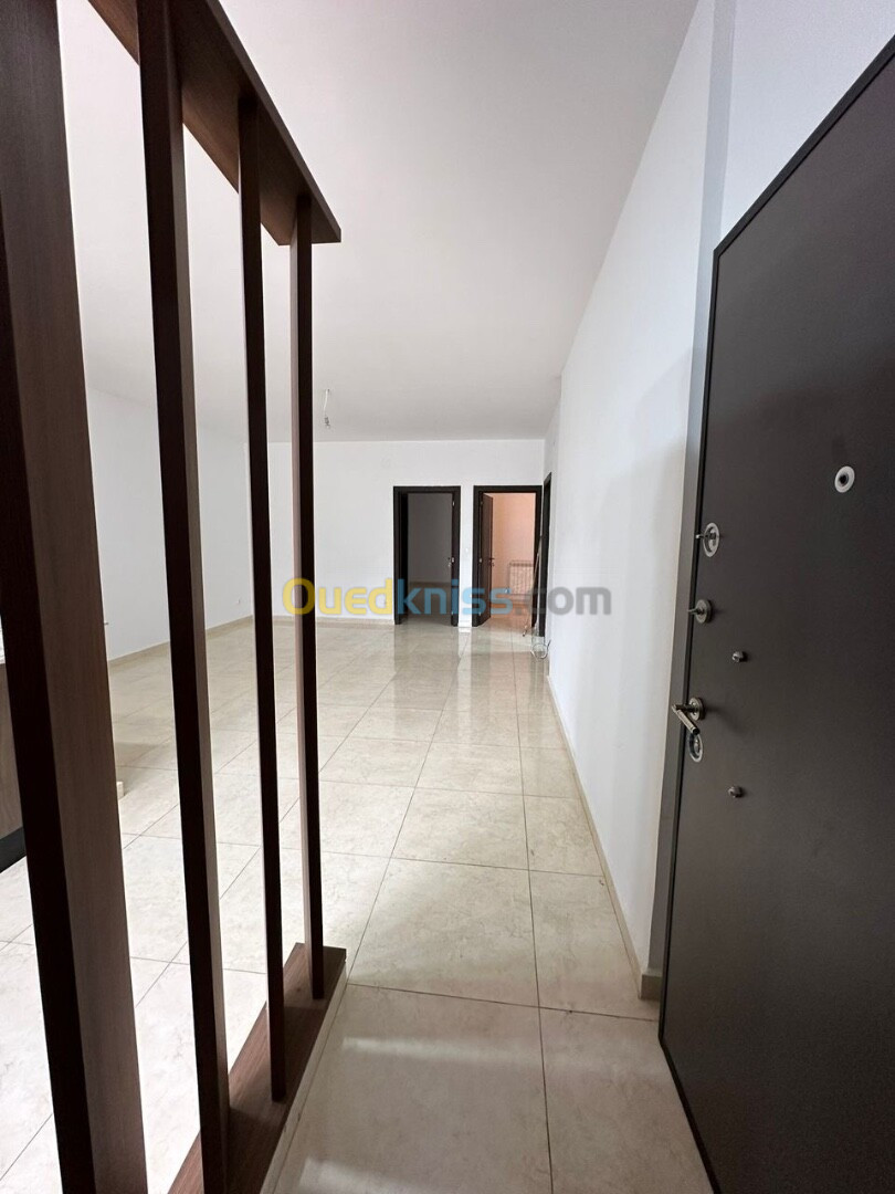 Location Appartement F4 Tlemcen Tlemcen