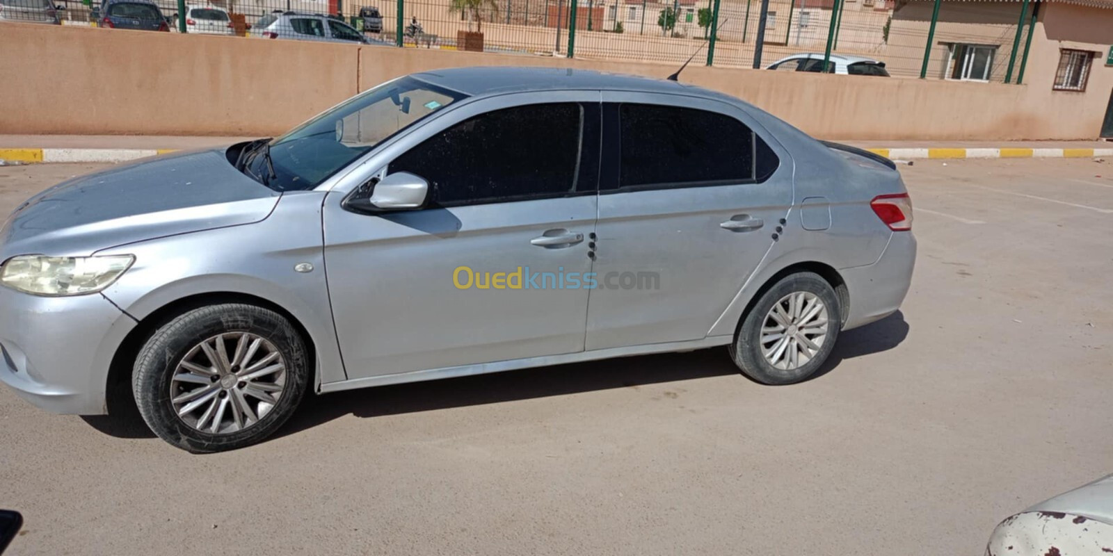 Peugeot 301 2013 Active