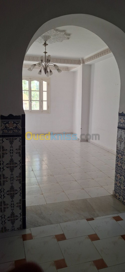 Location Appartement F5 Alger Said hamdine