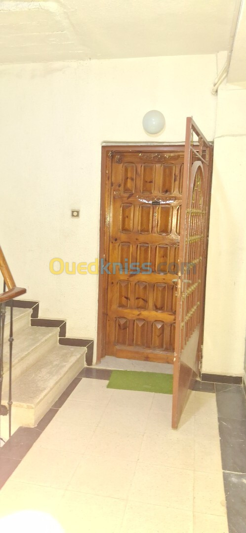 Location Appartement F5 Alger Said hamdine