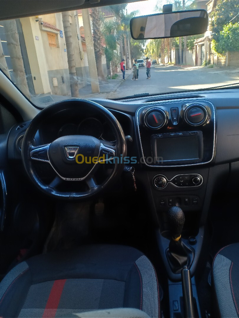 Dacia Sandero 2019 Techroad