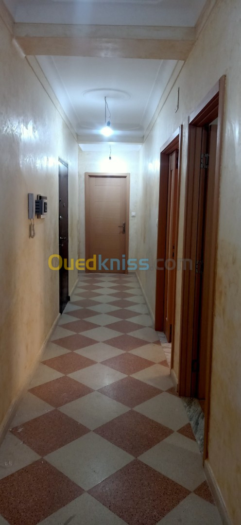 Location Niveau De Villa F4 Alger Saoula