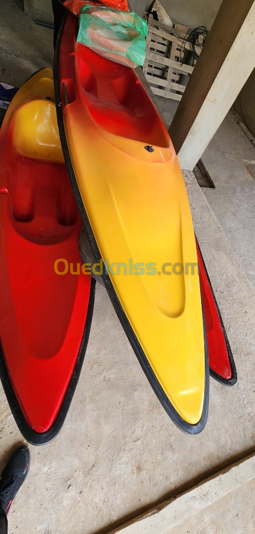 Kayak en résine 