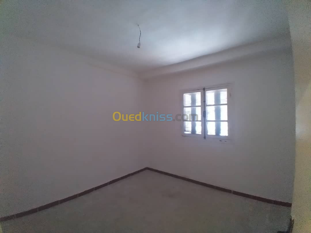 Vente Appartement F3 Alger Ain benian