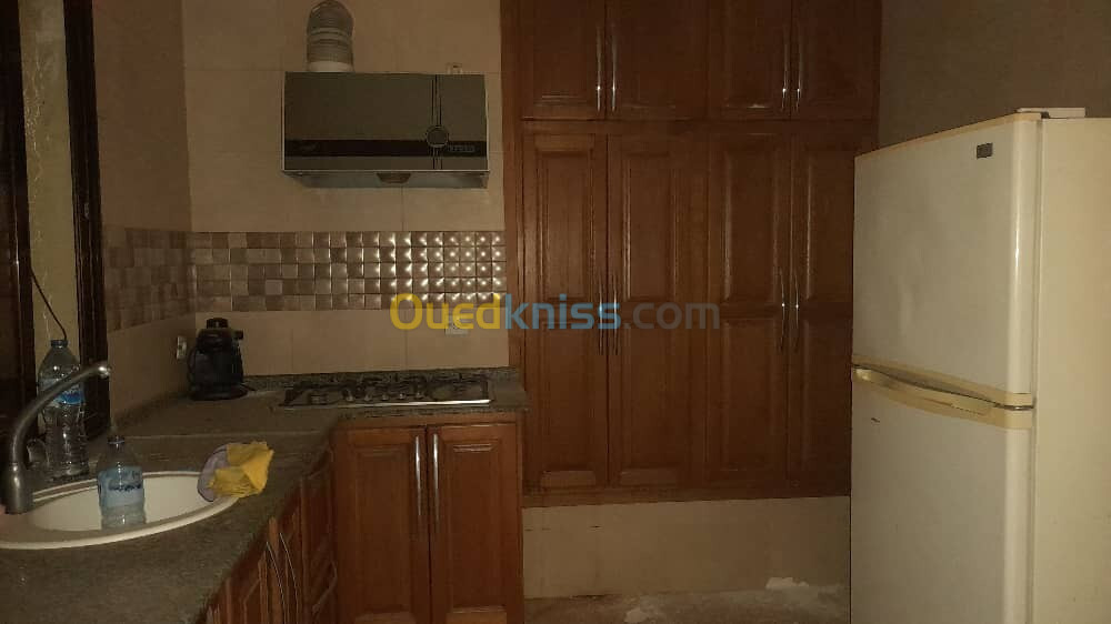 Location Appartement F4 Alger Bab ezzouar