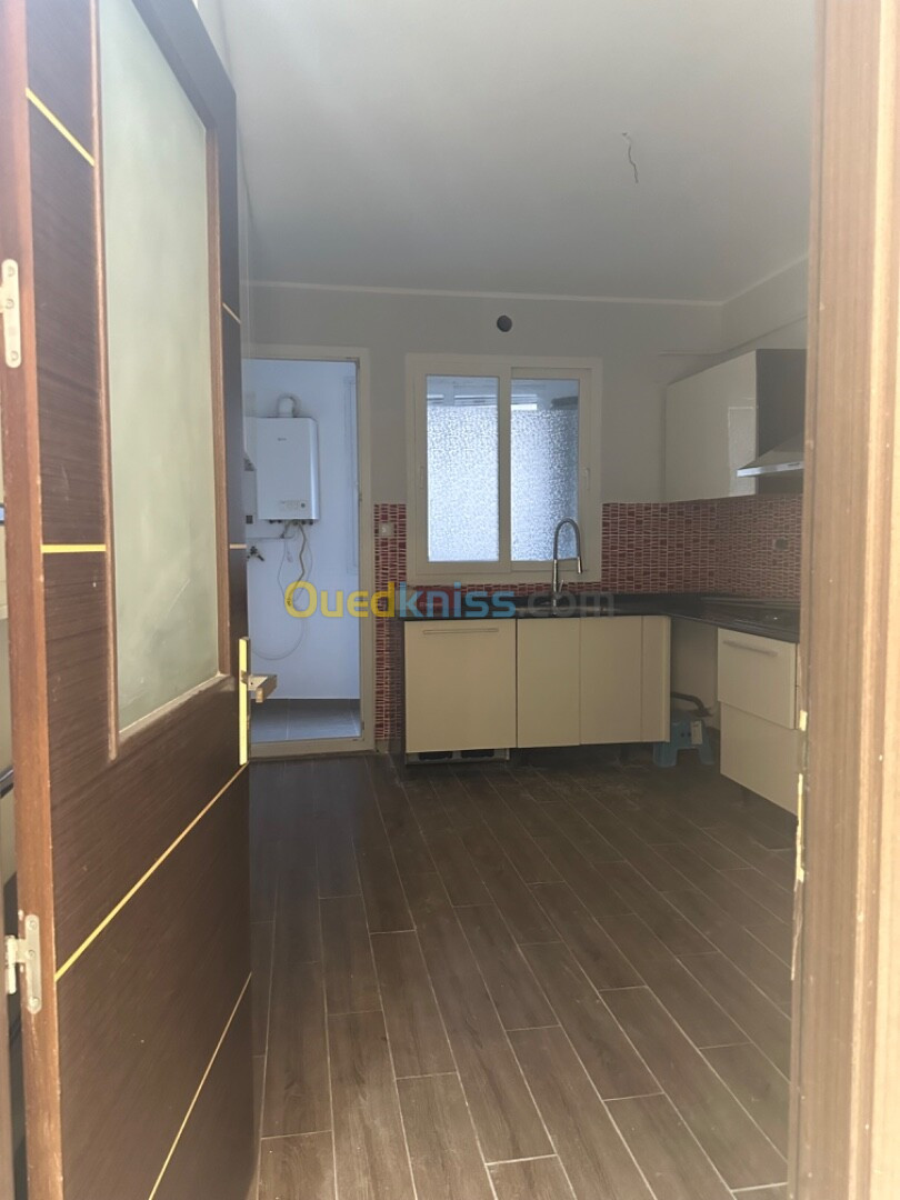 Location Appartement F5 Alger Ouled fayet