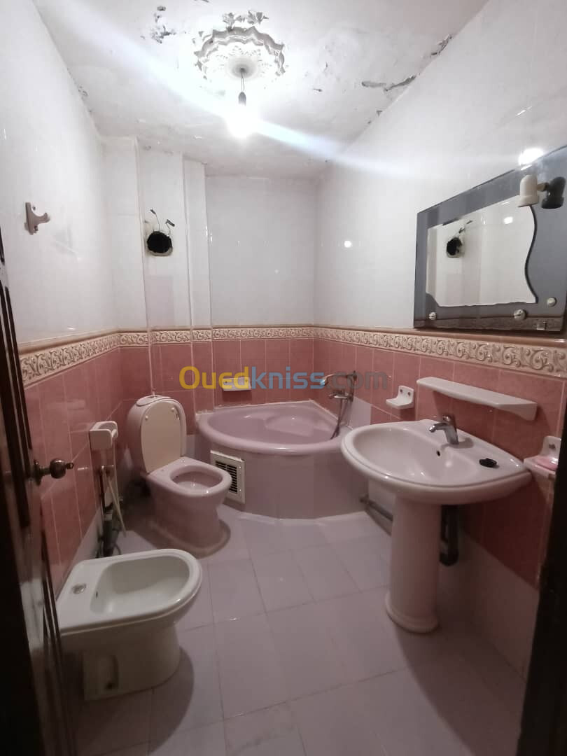 Location Appartement F2 Annaba Annaba