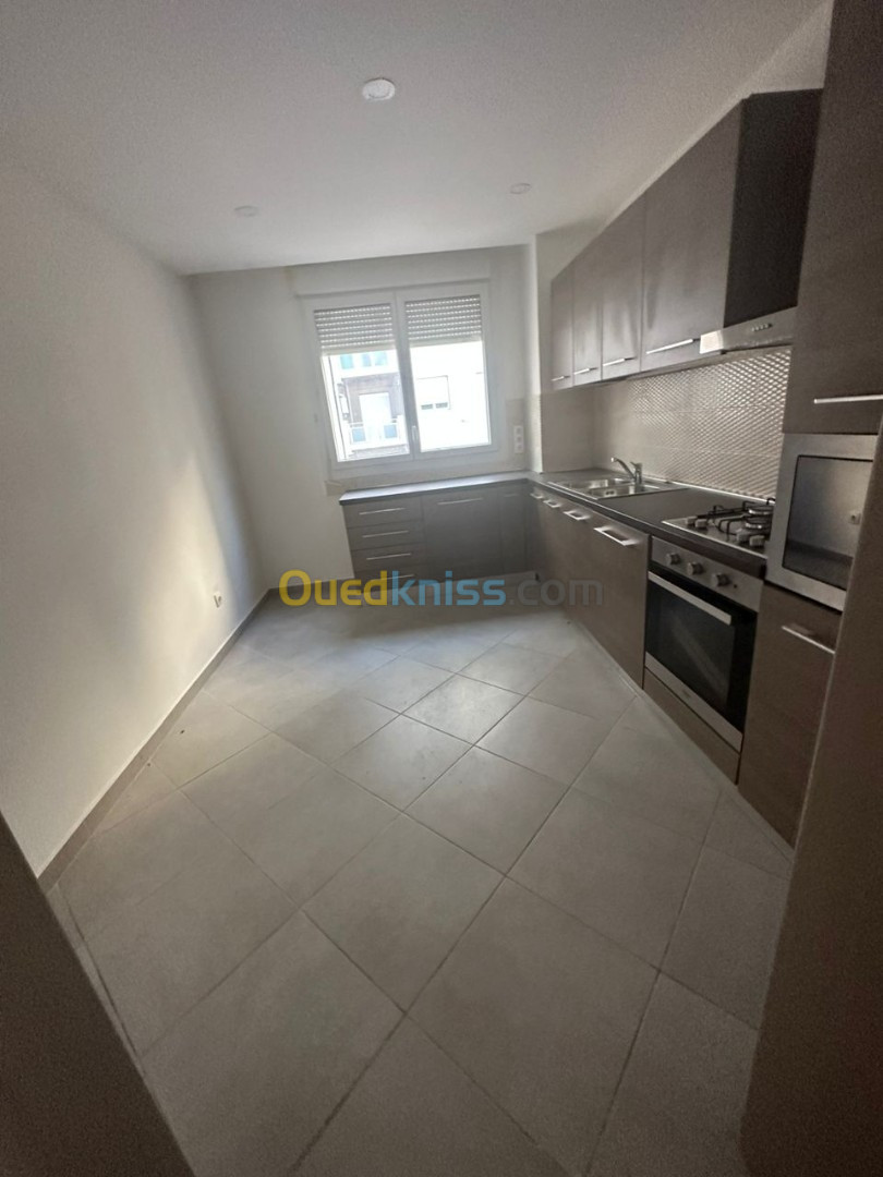 Vente Appartement F3 Annaba Annaba