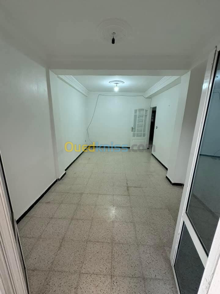 Location Appartement F3 Annaba Annaba