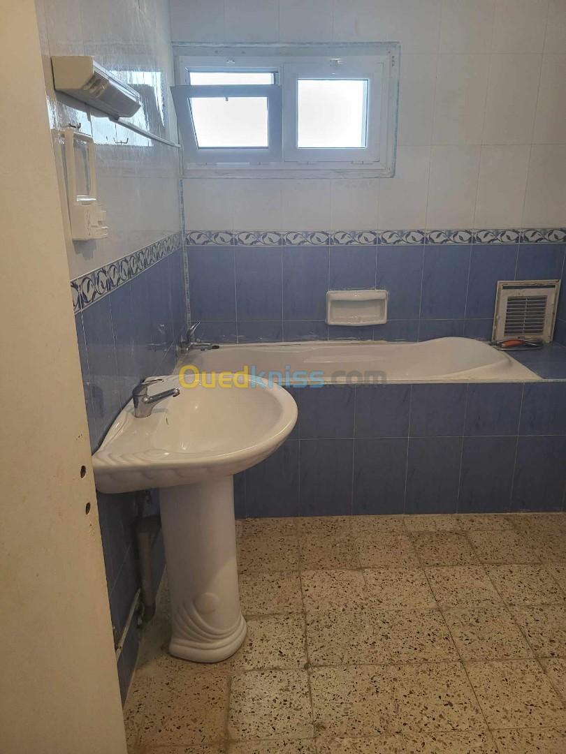 Location Appartement F3 Annaba Annaba