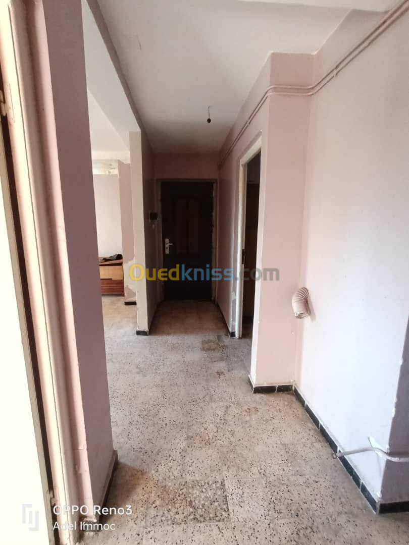 Vente Appartement F3 Annaba Sidi amar