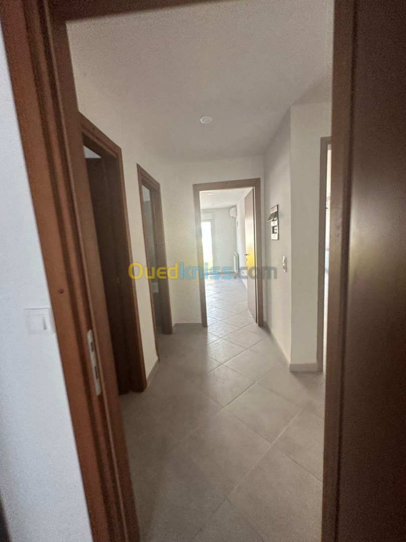 Vente Appartement F3 Annaba Annaba