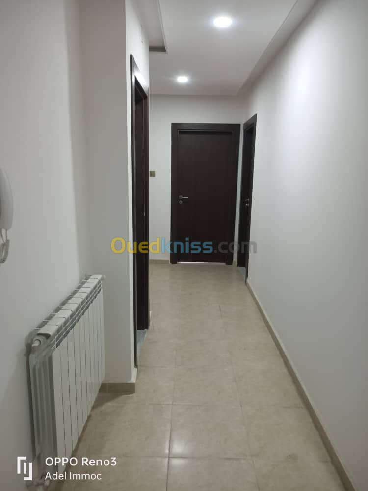 Location Appartement F4 Annaba Annaba