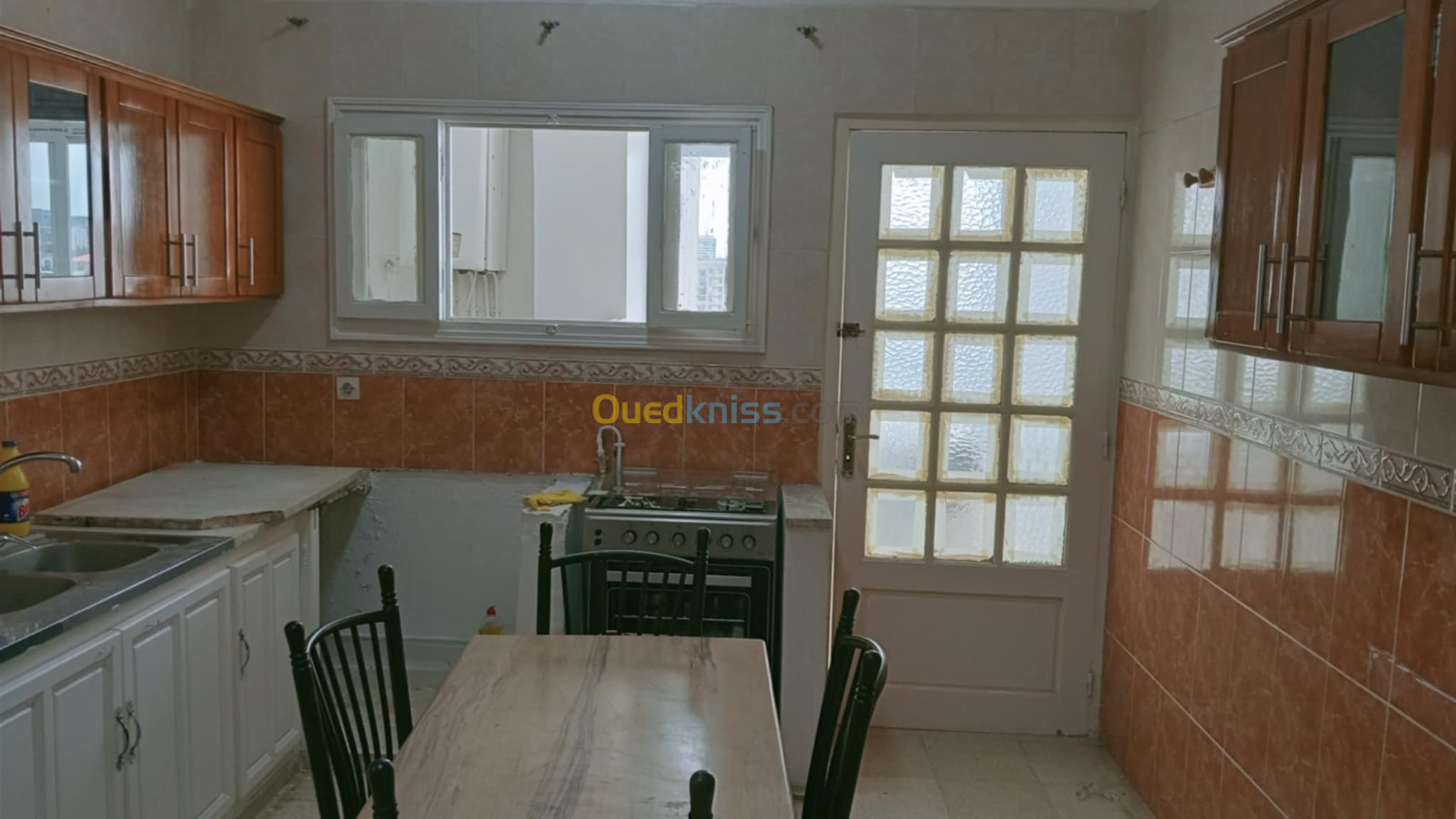 Location Appartement F4 Annaba Annaba