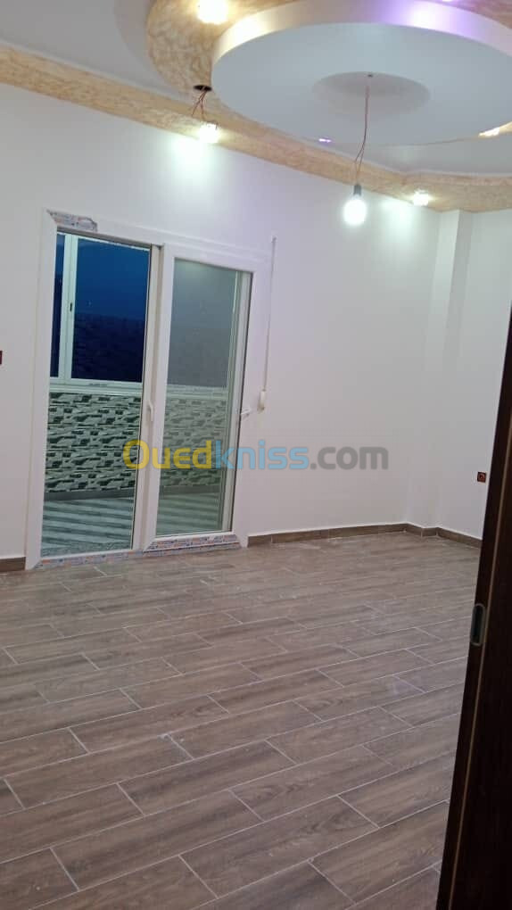 Location Appartement F4 Annaba Annaba