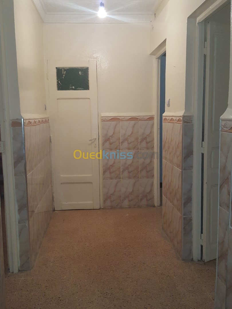 Location Niveau De Villa F3 Annaba Annaba