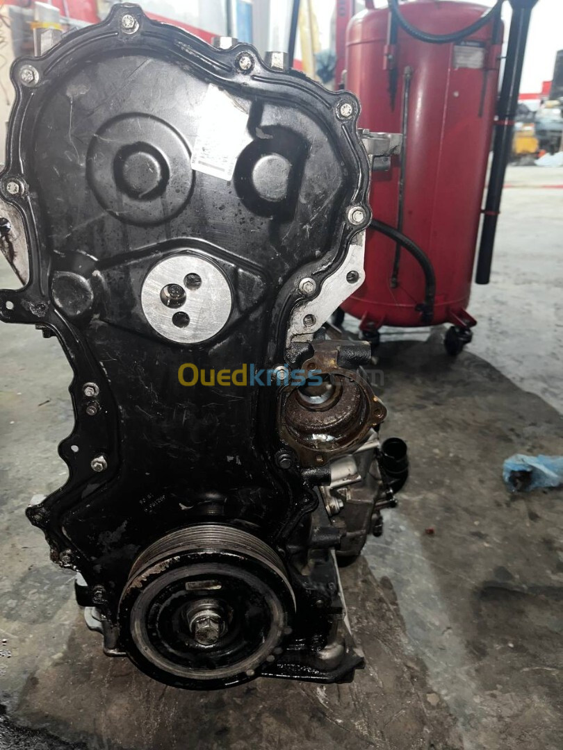 nissan qashqai 2 , 0 dci m9r engine