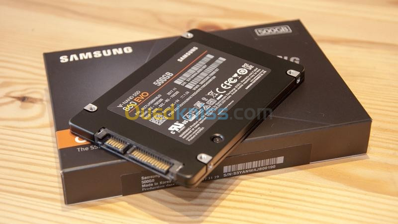 Disque dur SSD interne SAMSUNG SSD 500Go 860 SATA III