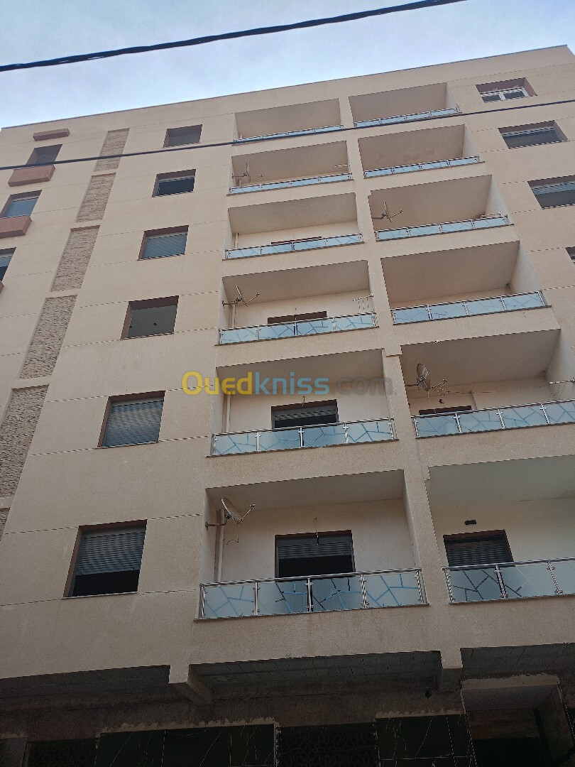 Vente Appartement F5 Alger Bordj el bahri